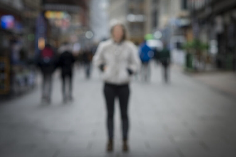 Illustrasjonsfoto av et uklart menneske